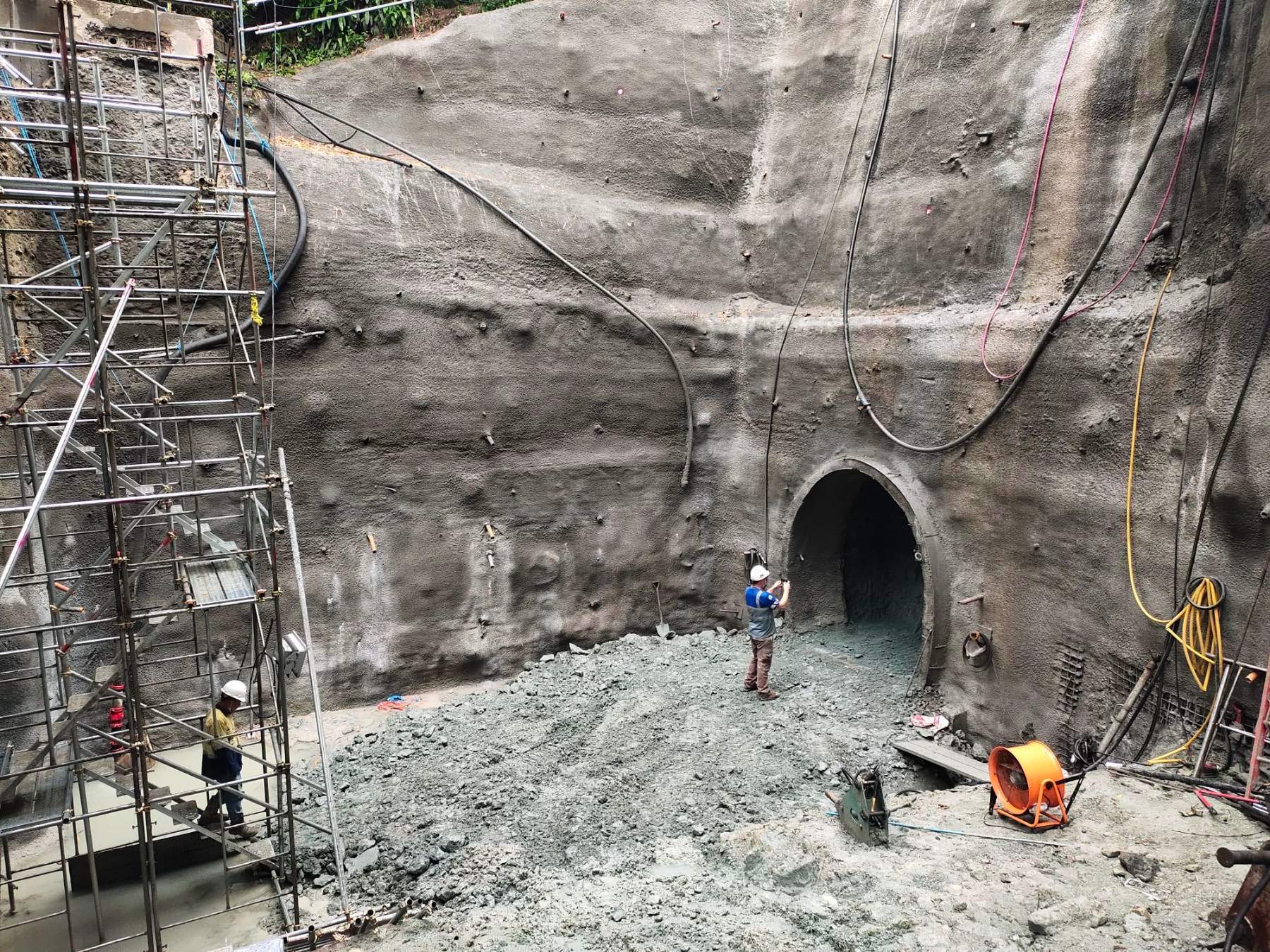 DNS Mined Tunnel - Balara Aqueduct No.4 2